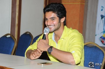 Aadi Pyaar Mein Padipoyane Press Meet Photos